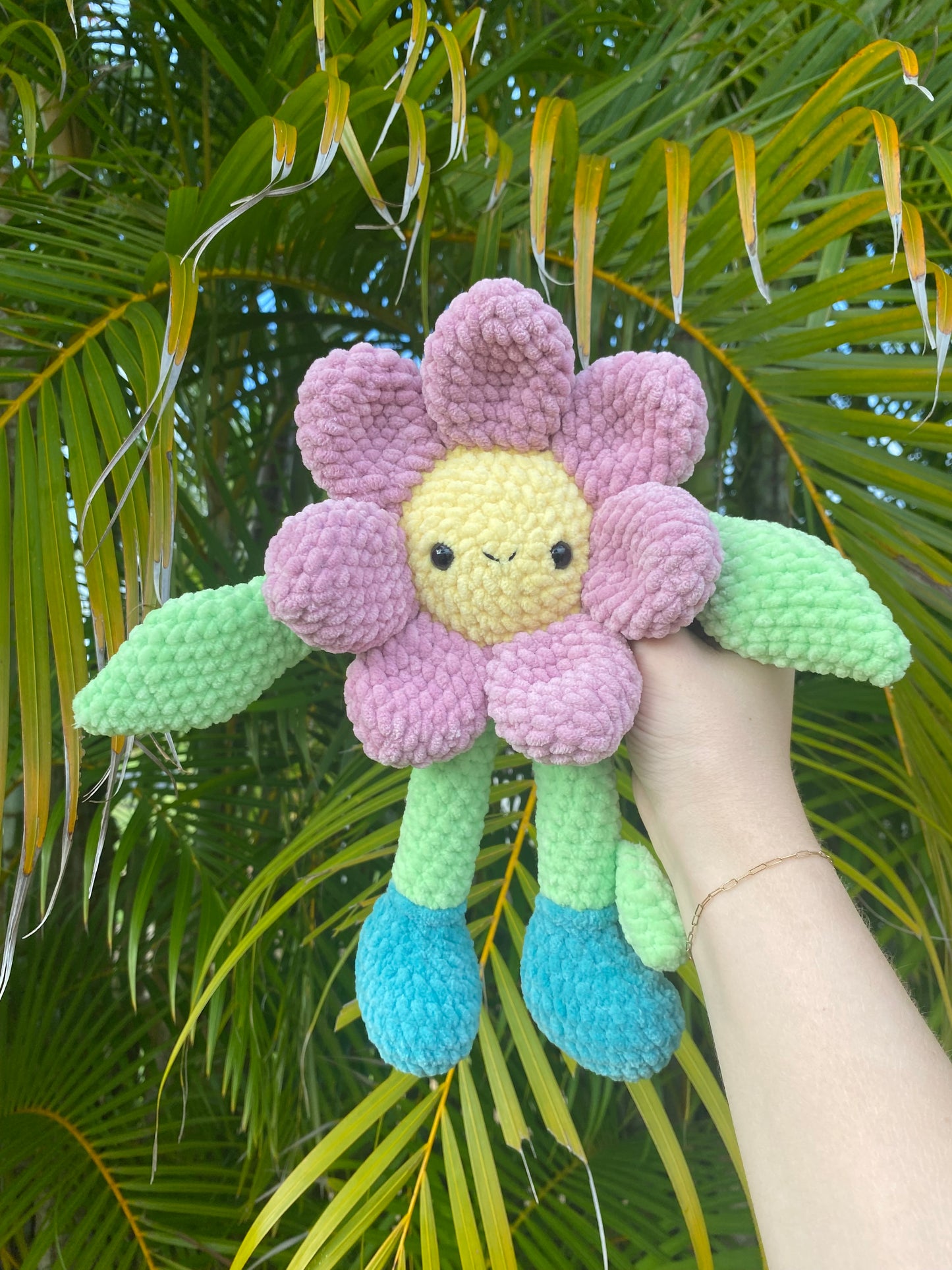 Flower plushie
