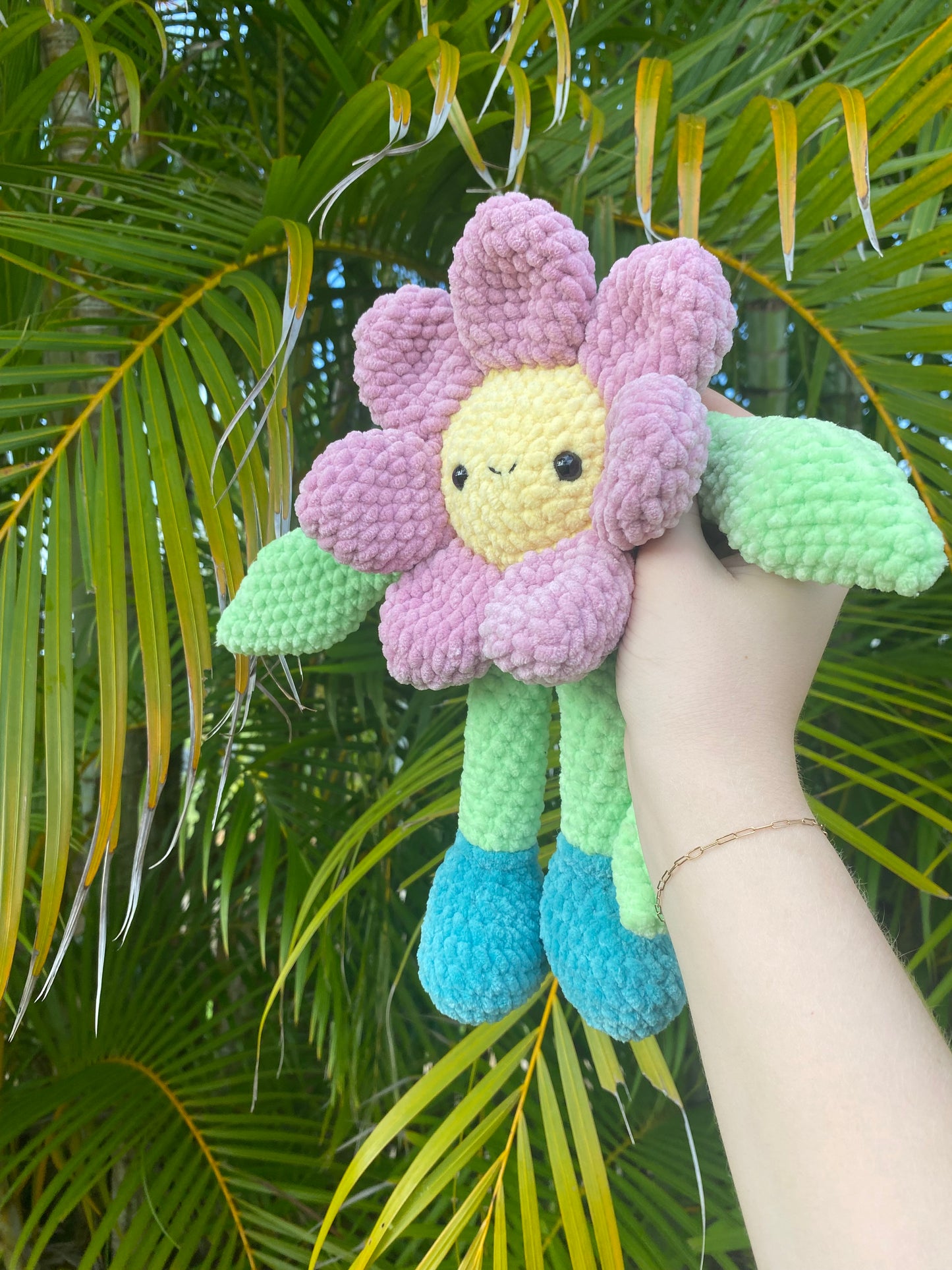 Flower plushie